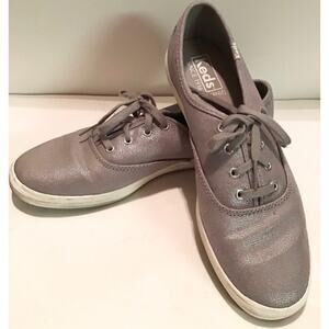 KEDS SILVER METALLIC WOMENS SNEAKERS Size 8 US EUC